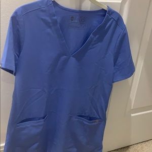 Size Small Figs Top Scrubs